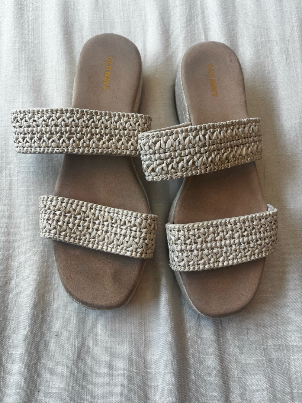 Old Navy Woven Double-Strap Platform Sandal - Cream Size 10 - Picture 3 of 4